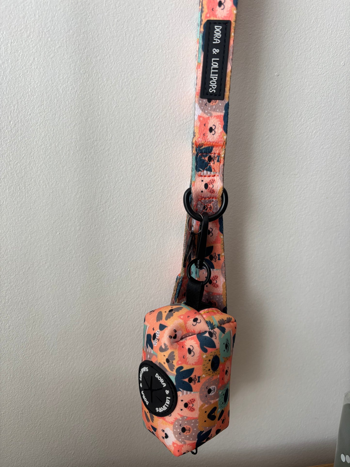 Dogs Club Poop Bag Holder / Mini Treat Bag